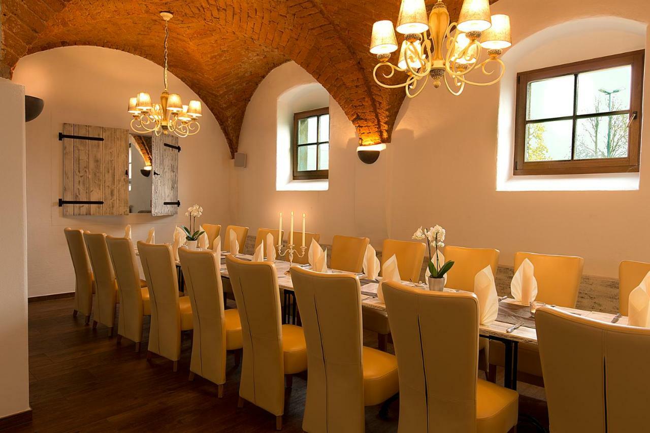 Gaestehaus Kloster Nimbschen جريما المظهر الخارجي الصورة